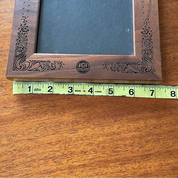 Vintage Amerigo Lasercraft 5” x 7” Laser Cut Wooden Photo Frame - Picture 10 of 11